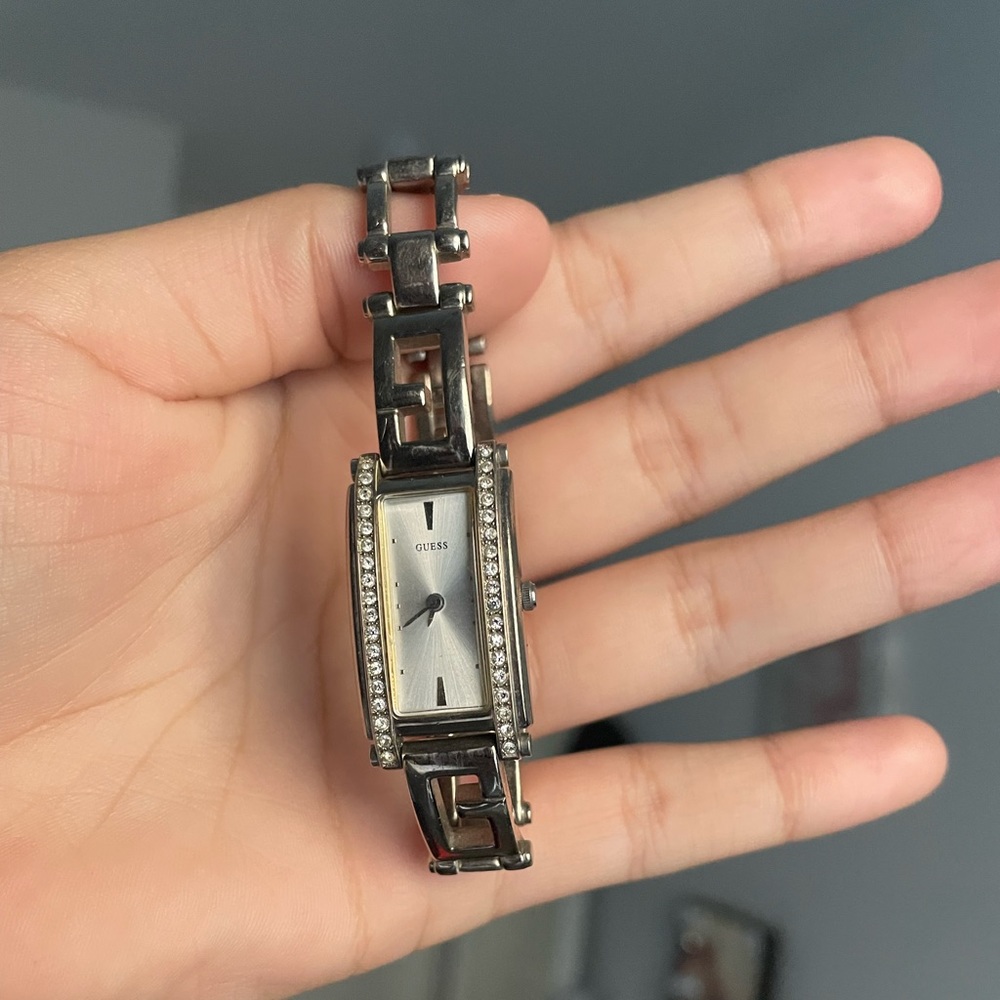 Guess watch - Picture 1 of 8